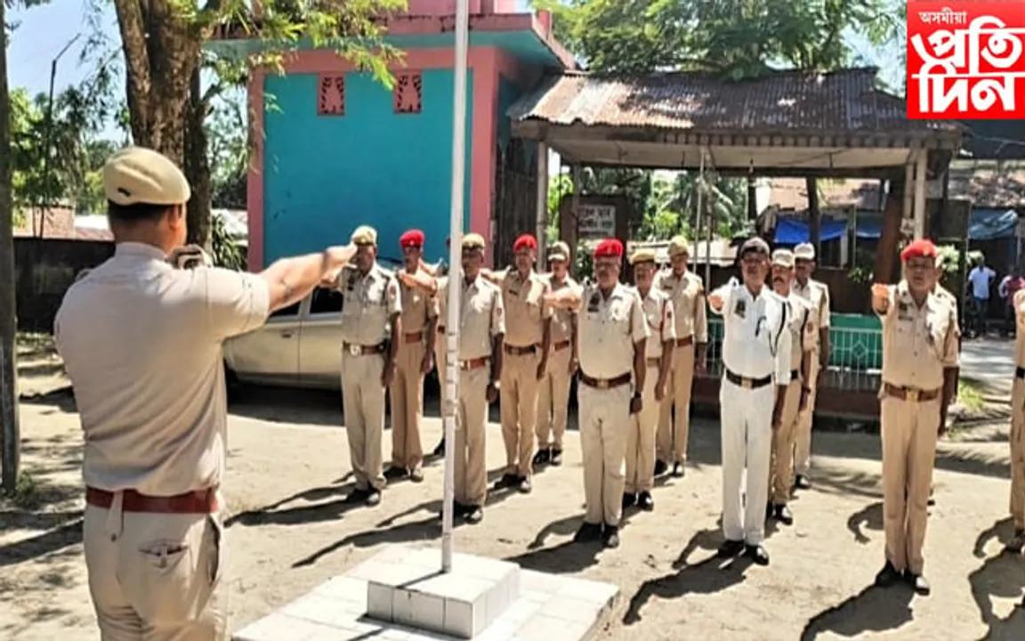 ঢকুৱাখনাৰ তিনি থানাত অসম আৰক্ষী দিৱস উদযাপন
