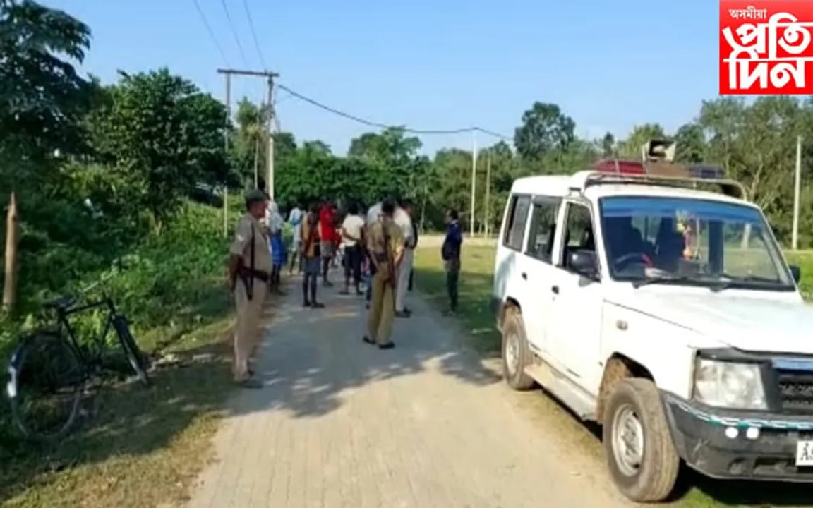 বোকাখাত শ‍ান্তিঘাট শ্মাশানত নৱজাতকৰ মৃতদেহ উদ্ধাৰ...
