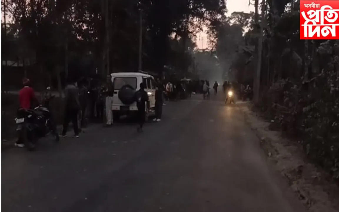 বজাৰৰ বাবে গৈ থকা অৱস্থাত তীব্ৰবেগী বাহনৰ খুন্দাত মৃত্যু এজনৰ...