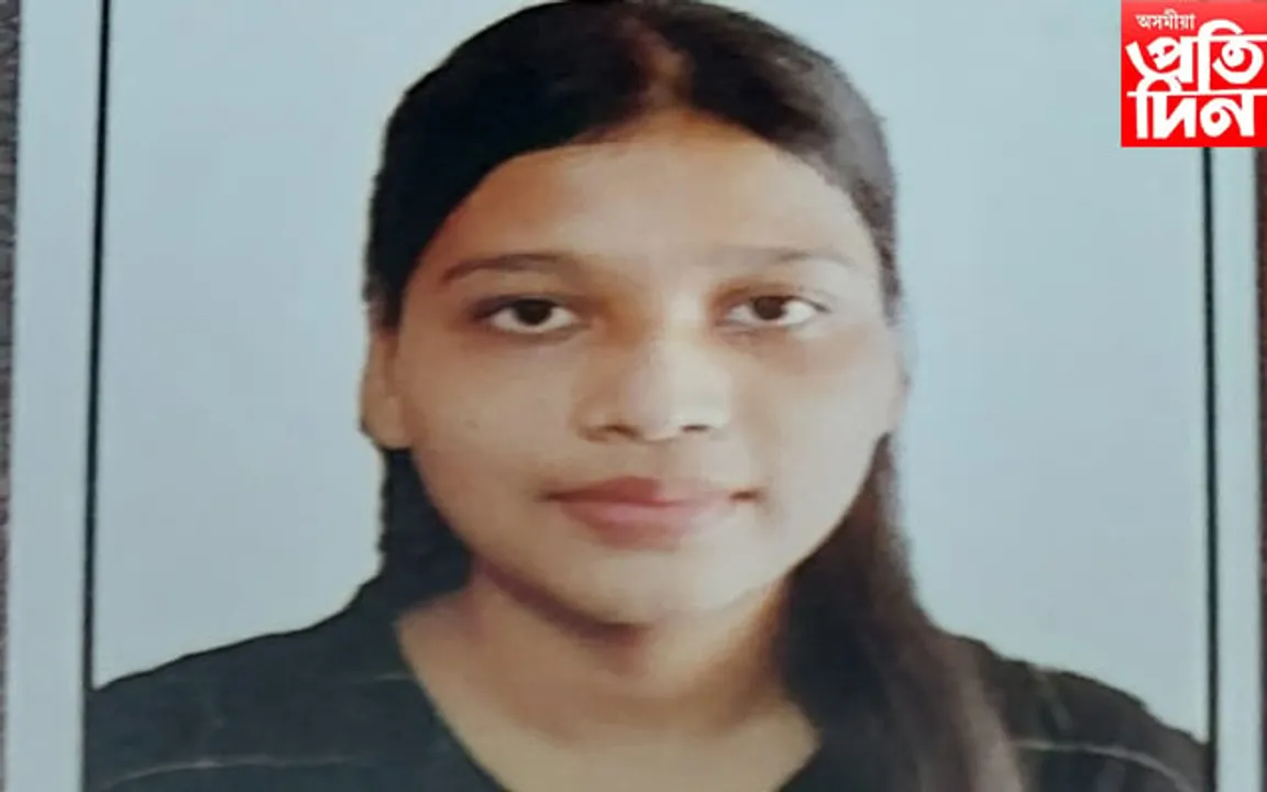 ৰাষ্ট্ৰীয় পৰ্যায়ৰ ষ্টুডেণ্টচ্ এণ্ড টিচাৰ্চ আৰ্ট সমাৰোহত তিস্তাৰ সোণৰ পদক লাভ...