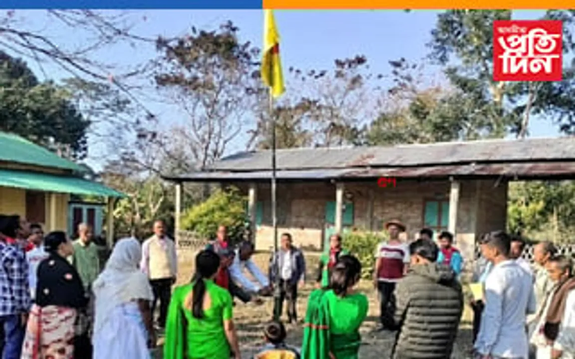 ঢকুৱাখনাত 'ৰাইজৰ দল'ৰ দ্বিতীয় প্ৰতিষ্ঠা দিৱস পালন....
