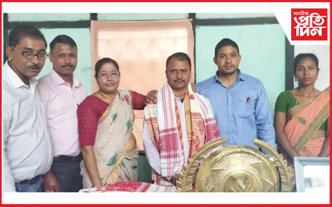 অৱসৰপ্ৰাপ্ত জ্যেষ্ঠ সহকাৰী শিক্ষক অতুল চন্দ্ৰ বৰাক বিদায় সম্বৰ্ধনা... 