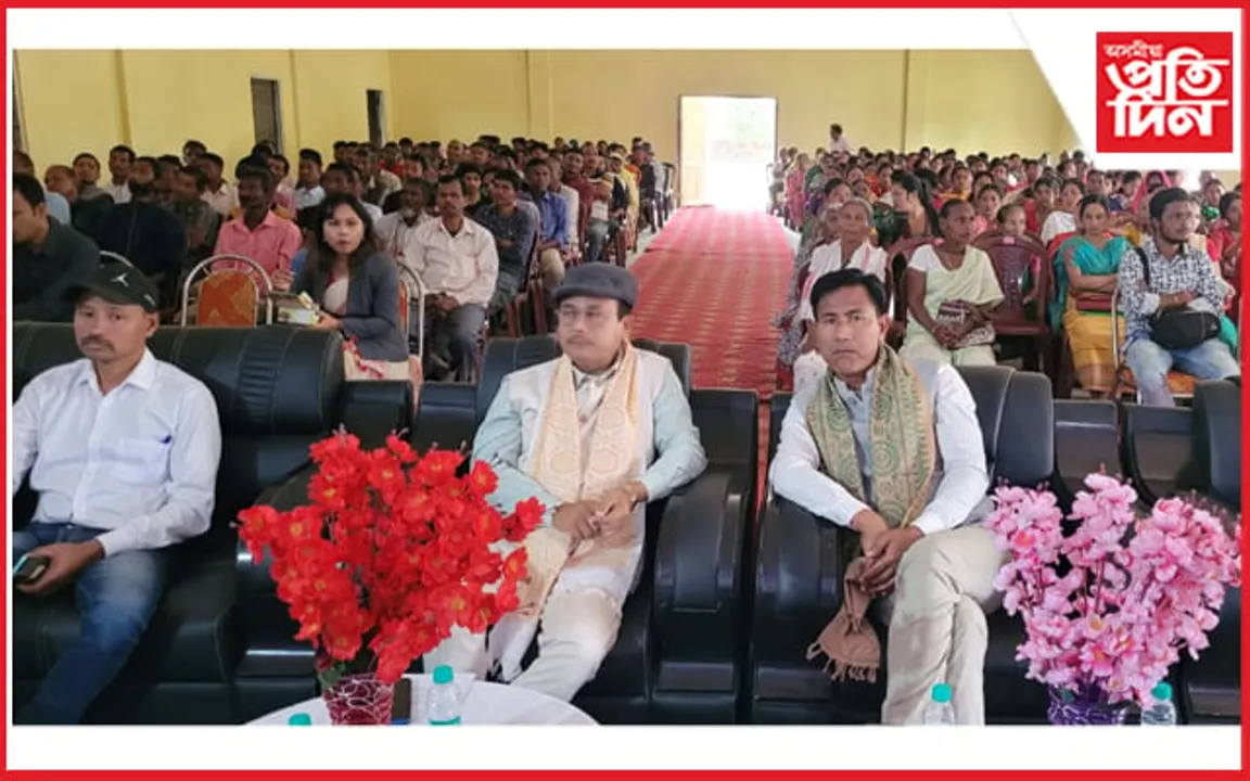 কাজলগাঁৱত প্ৰধানমন্ত্ৰী আৱাস যোজনা (গ্ৰামীণ)ৰ অধীনত ১১,২৪৮ গৰাকীলৈ পুঁজি প্ৰদান...