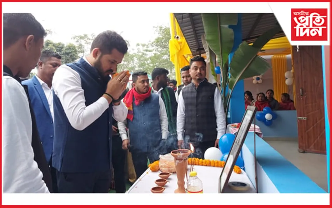 গুঁইজানত আছুৰ নৱ-নিৰ্মিত শ্বহীদ ভৱনৰ শুভ উদ্বোধন...