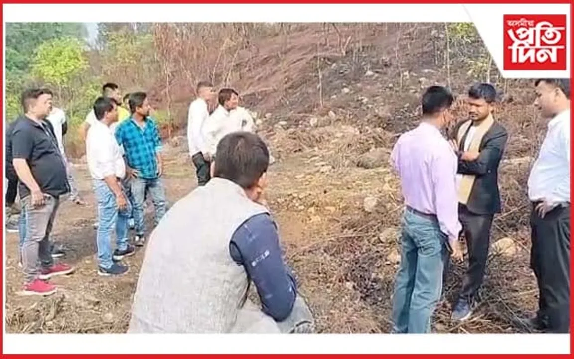আগ্ৰাসনকাৰী শেন চকু বনাঞ্চলত : দুষ্কৃতিকাৰীয়ে জ্বলাই দিলে পাটকাই পাহাৰৰ বনাঞ্চল
