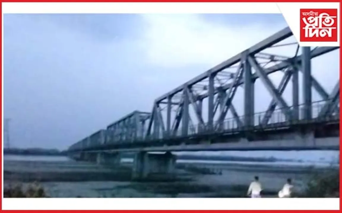 জামুগুৰিহাটৰ টৌভঙাৰ ৰেলৱে দলঙত যুৱকৰ মৃতদেহৰ অৱশিষ্ট উদ্ধাৰ...