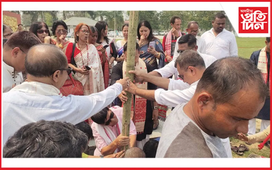 গোলাঘাট কেন্দ্ৰীয় ৰঙালী বিহুৰ লাইখুঁটা স্থাপনঃ মানিক বৰালৈ ধনশিৰী উপত্যকা বঁটা...