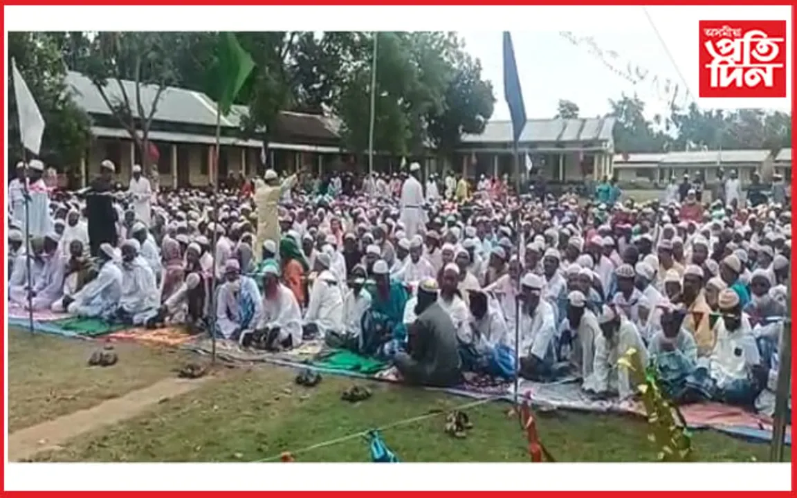 নগাঁৱৰ কচুৱাৰ শিমলুগুৰি আঞ্চলিক ঈদগাহটো ঈদৰ নামাজ সমাপন...