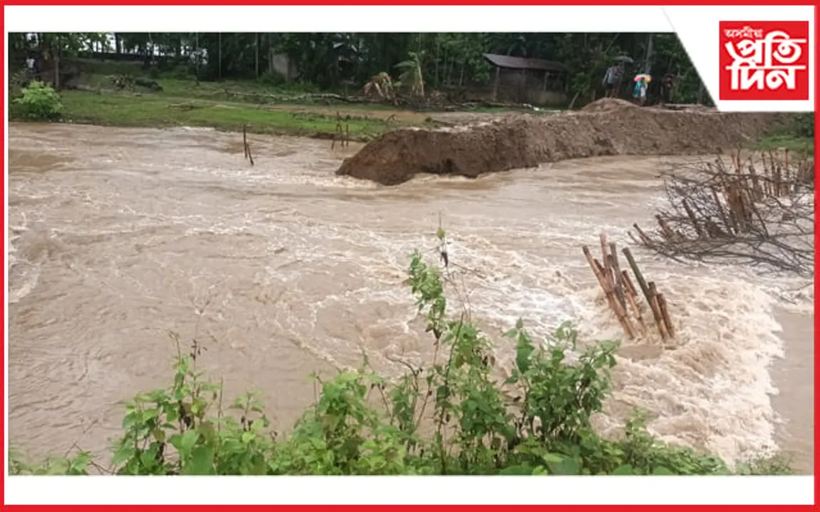 কামপুৰত কপিলীৰ বাঢ়নী পানীয়ে ভাঙিলে মথাউৰিৰ বৃহৎ অংশ...