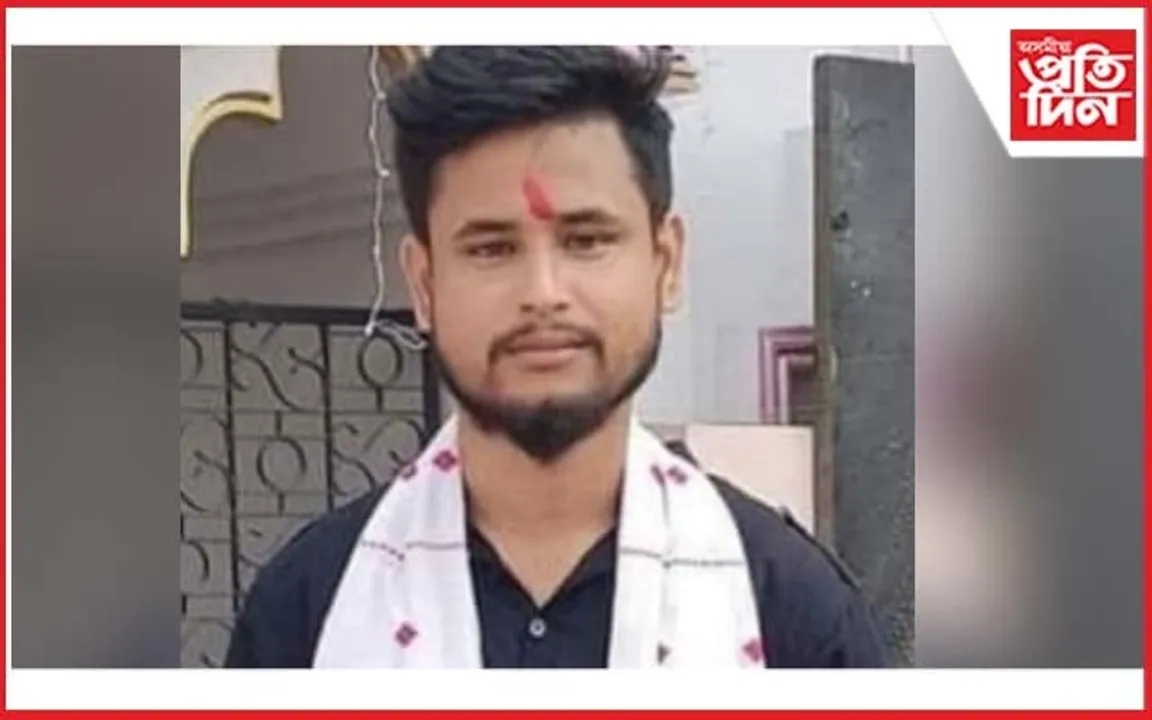 জুবিনৰ অনুষ্ঠান চাই ঘৰলৈ উভতি অহাৰ পথত  যুৱকৰ কৰুণ মৃত্যু...