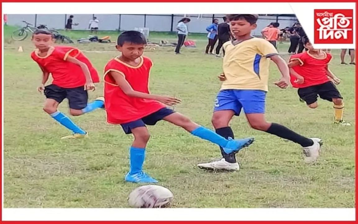 যোৰহাটত ১৩ বছৰ অনুৰ্ধ্ব য়ুথ লীগ ফুটবল আৰম্ভ...
