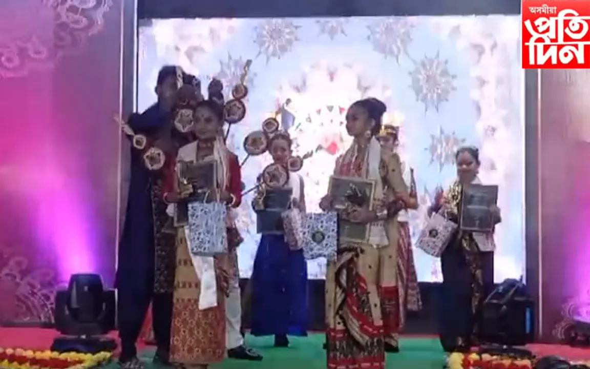 ৰঙাপৰাত 'গ্লেমাৰ এণ্ড গ্লচ নৰ্থইষ্ট ২০২৩ চিজন-১' সৌন্দৰ্য প্ৰতিযোগিতা 