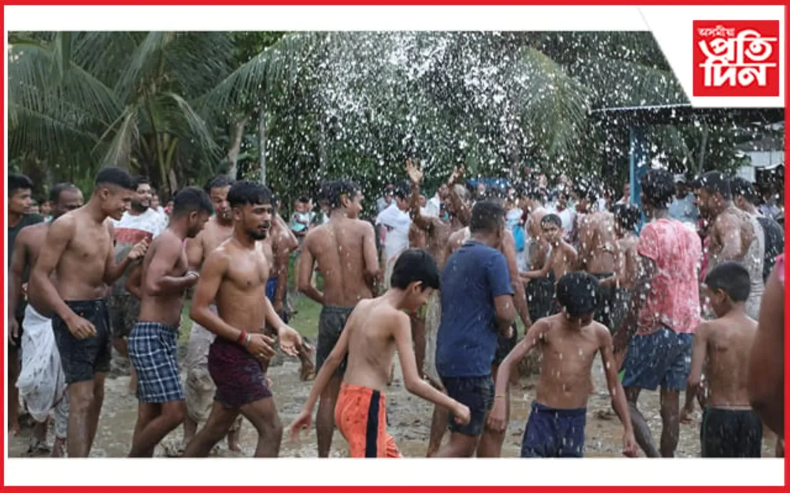 যোৰহাটত নন্দোৎসৱ উপলক্ষে বোকা ভাওনা প্ৰদৰ্শন