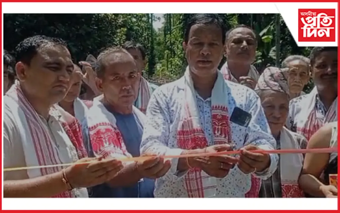 শিৱপুৰী প্ৰাথমিক বিদ্যালয়ৰ মুখ্য তোৰণ উদ্বোধন
