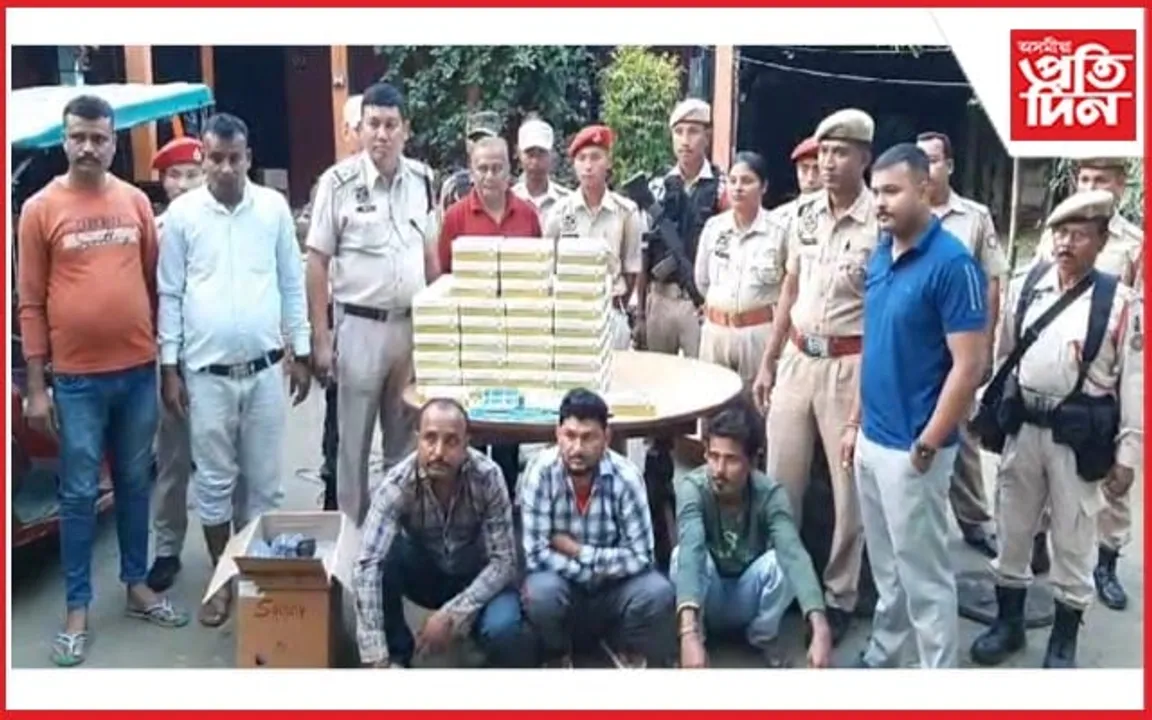 আৰক্ষীয়ে মাটি খান্দি জব্দ কৰিলে ৩৮,৮৮০টা নিচাজাতীয় টেবলেট