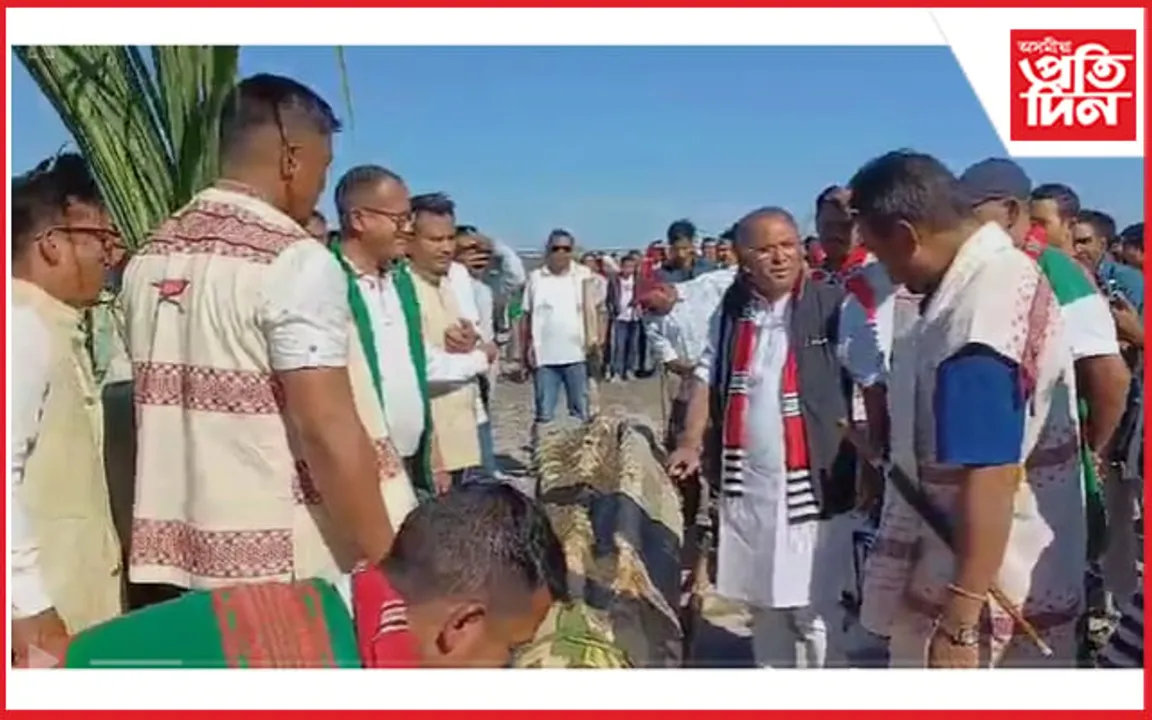 বগীবিল কাৰেং চাপৰিত মিচিং যুৱ মহোৎসৱৰ প্ৰস্তুতি...