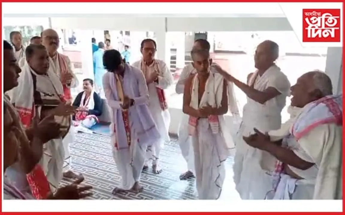পহিলা মাঘৰ দিনা বটদ্ৰৱা থানত ভকত বৈষ্ণৱৰ নাম কীৰ্তন