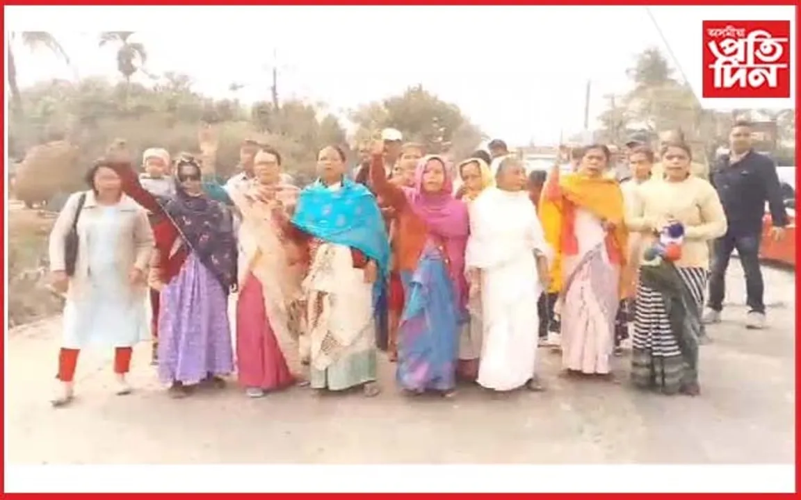 বিশ্বনাথৰ ১৫ নং ৰাষ্ট্ৰীয় ঘাইপথে জ্বলাকলা খুওৱাইছে ৰাইজক