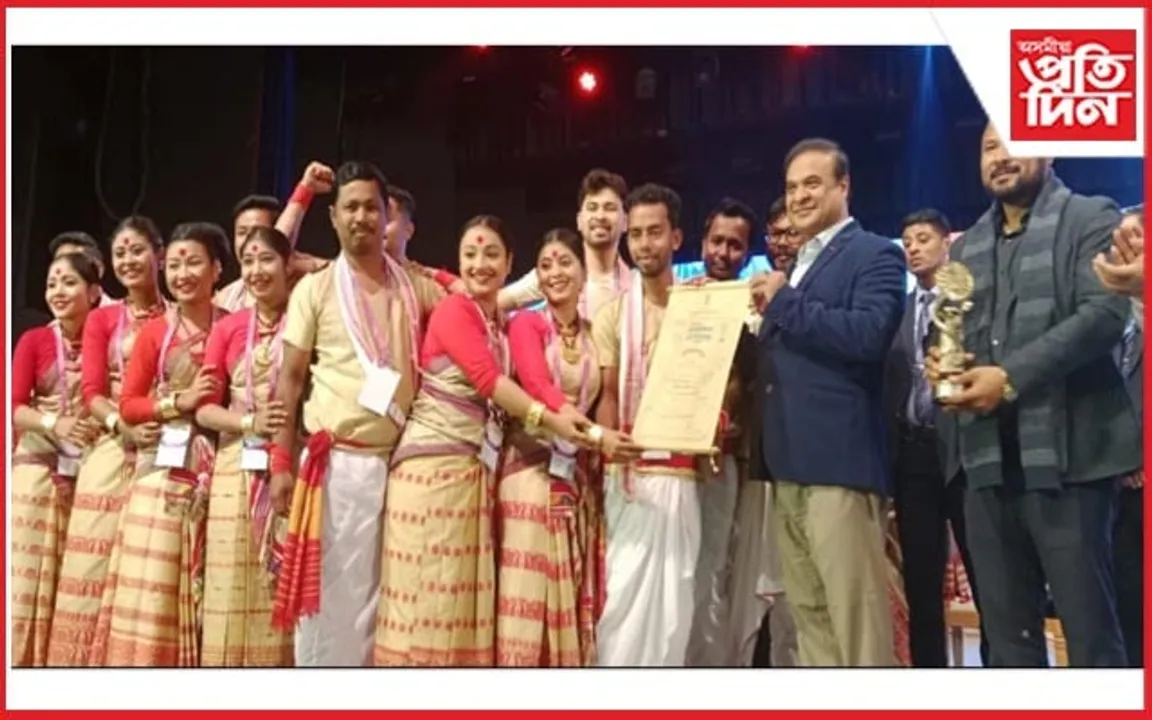 সাংস্কৃতিক মহাসংগ্ৰামত প্ৰথম স্থান বোকাখাতৰ গামখাৰু বিহু দলৰ