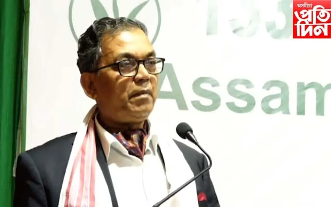সোনোৱালক এবিটাৰ সভাত প্ৰশংসাৰে উপচালে পৱন সিং ঘাটোৱাৰে