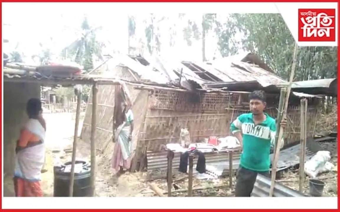 মেৰাপানীত ধুমুহাই তচ্‌নচ্‌ কৰিলে কেইবাটাও পৰিয়াল 