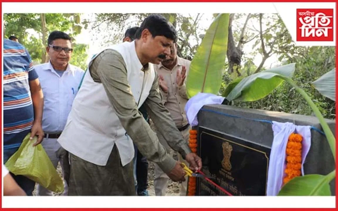 ৰঙিয়াত ২৫ কোটিৰো অধিক ব্যয় সাপেক্ষে ২৫ টা পথৰ আধাৰশিলা স্থাপন...