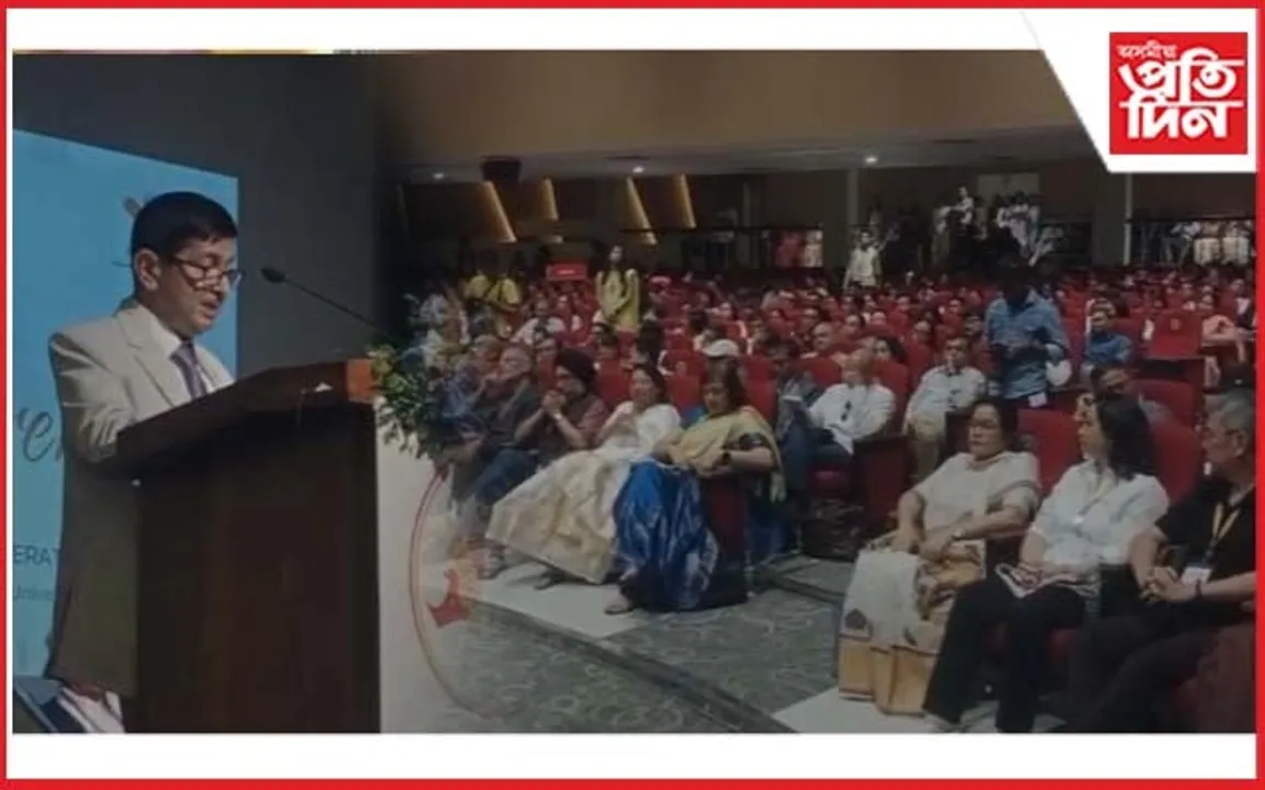 ডিব্ৰুগড় বিশ্ববিদ্যালয়ত সাহিত্য মহোৎসৱঃ ১৪ দেশৰ লেখক,সাহিত্যিকৰ অংশগ্ৰহণ...