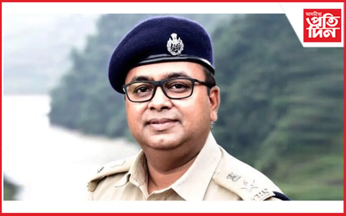 নগাঁৱৰ নতুন আৰক্ষী অধীক্ষক স্বপ্ননীল ডেকা... 

