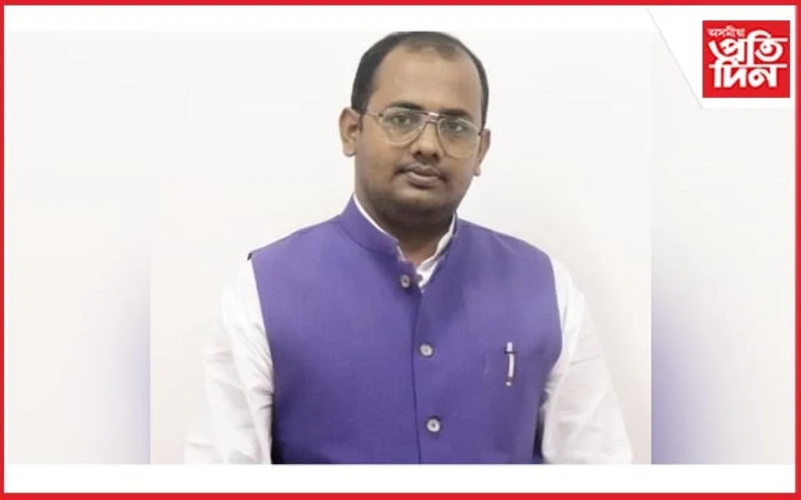 লখিমপুৰত নগদ ধনসহ আটক কংগ্রেছ নেতা!