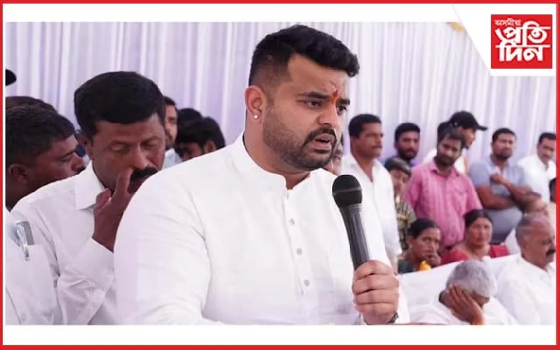 শতাধিক মহিলাক যৌন নিৰ্যাতন চলাই দেশ এৰি পলায়ন কৰা BJP-JD(S) প্ৰাৰ্থীক ২৪ ঘণ্টাত হাজিৰ হোৱাৰ নিৰ্দেশ...