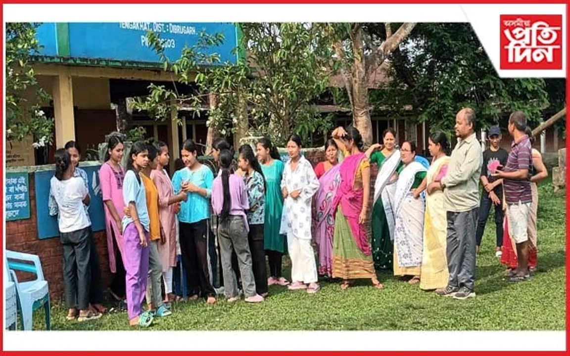 টেঙাখাত সৰস্বতী দেৱী বাগ্ৰদীয়া উচ্চ মাধ্যমিক বিদ্যালয়ত আনন্দৰ পৰিৱেশ