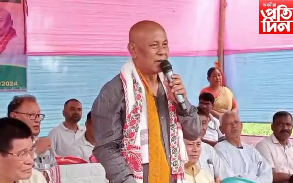 মুখ্যমন্ত্ৰীৰ মাৰাথান প্ৰচাৰ অভিযান এক নাটকঃ হাগ্ৰামা মহিলাৰী 