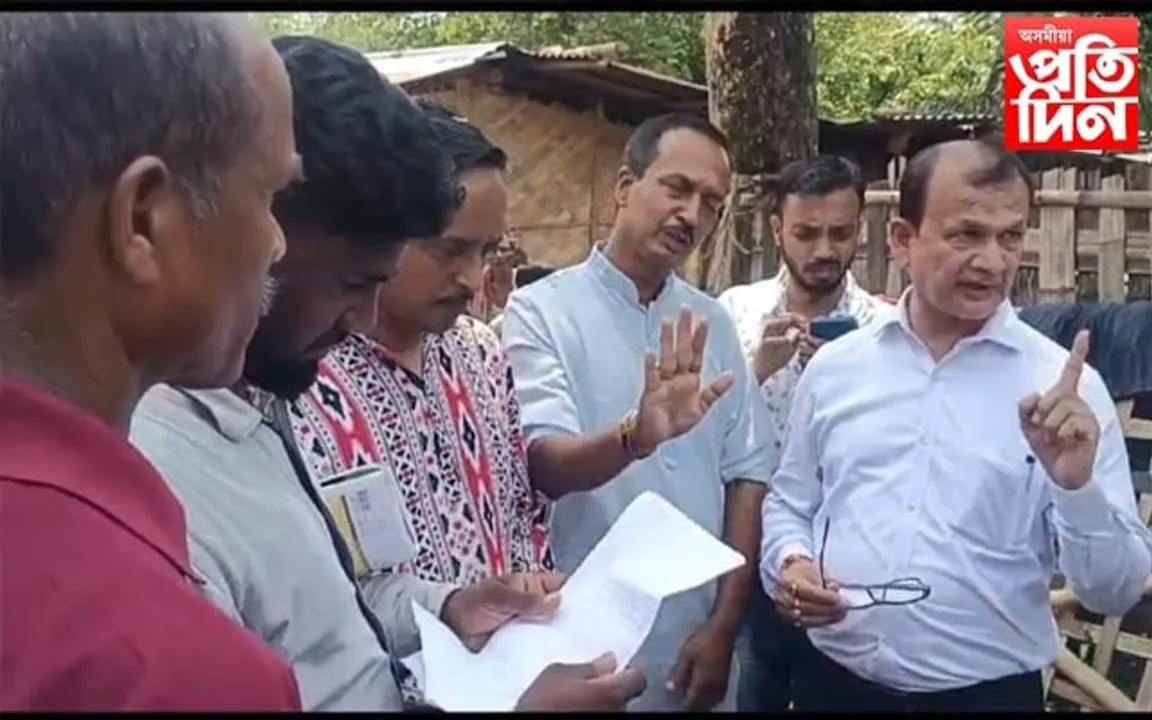 শিলচৰত বহু ভোটাৰৰ ভোট বৰ্জনঃ পথ নিৰ্মাণৰ বাবে প্ৰতিবাদ ভোটাৰৰ