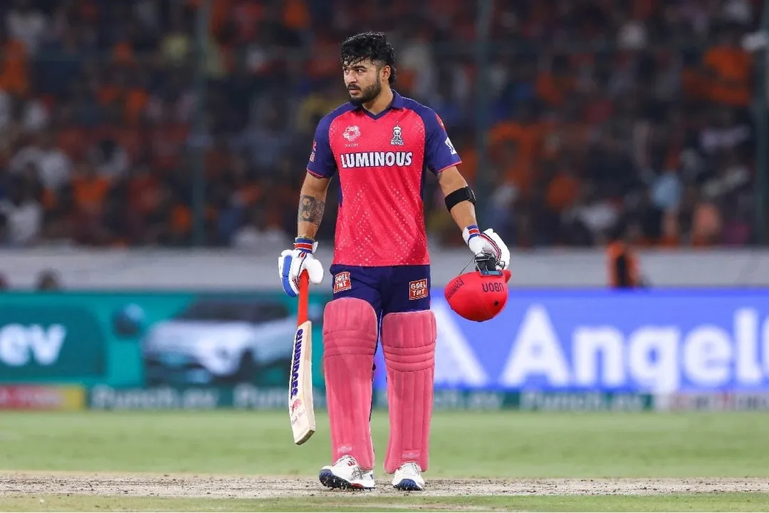 বৰ্ষাপাৰাত ৰাজকীয় ইনিংছ ৰিয়ান পৰাগৰ