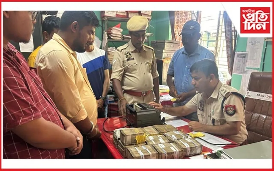 কৰিমগঞ্জত ২৫ শতাংশ কমিচনেৰে ২০০০ টকীয়া নোট সলনি কৰা চক্ৰ উৎখাত...