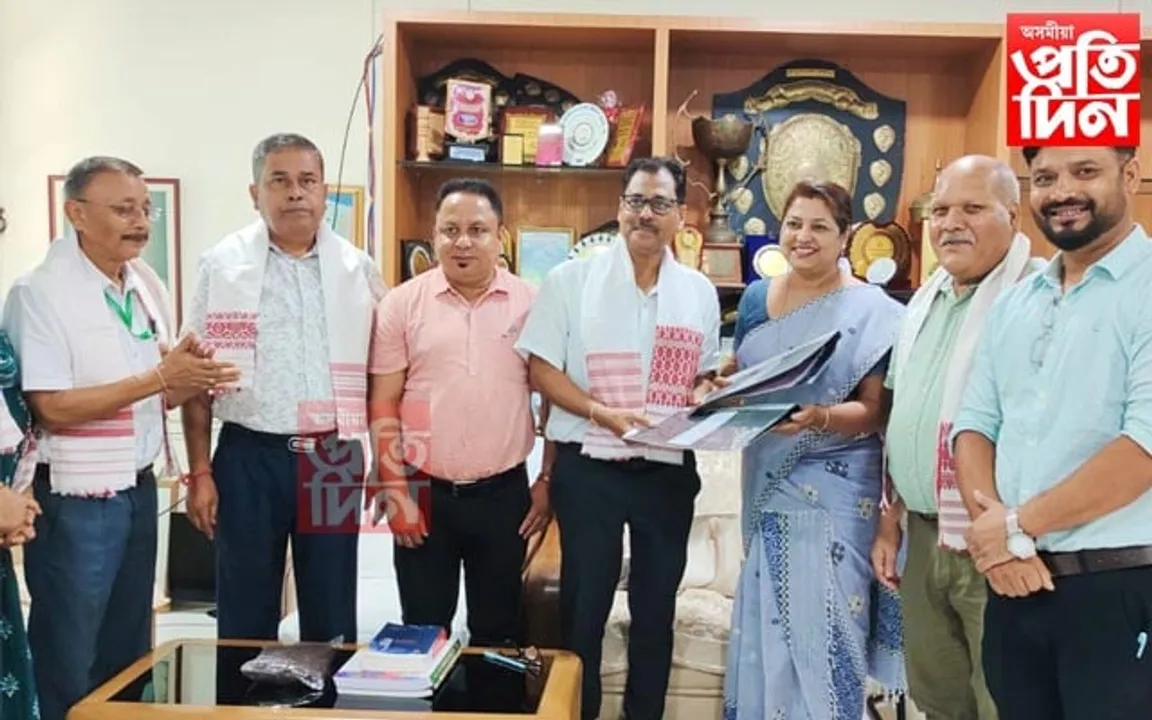 সৰুপথাৰ মহাবিদ্যালয়ত আৰম্ভ হ'ব চাহ খেতিৰ এবছৰীয়া চাৰ্টিফিকেট পাঠ্যক্ৰম...