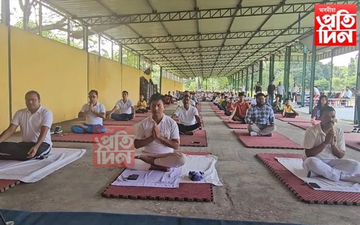 কাজলগাঁৱত আন্তৰ্জাতিক যোগ দিৱস পালন...