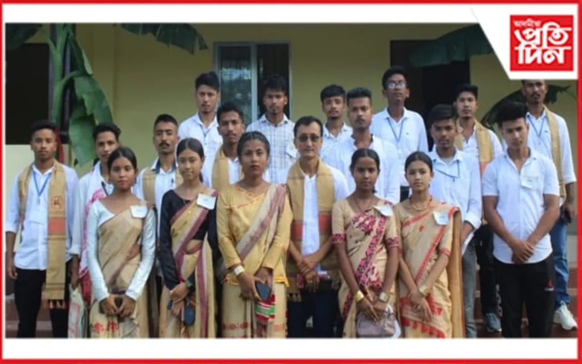 ঢকুৱাখনাত টাই আহোম ছাত্ৰ সন্থাৰ সম্বৰ্ধনা অনুষ্ঠান