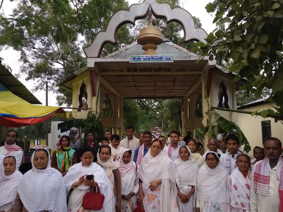 খোল-তাল, নাম-প্ৰসংগৰে মুখৰিত হ'ল মাজুলীৰ আকাশ-বতাহ