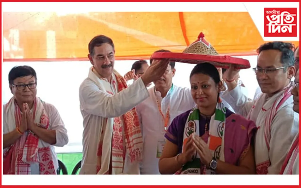 চাকৰি এৰি কংগ্ৰেছত যোগদান  ৰাজপত্ৰিত বিষয়াৰ পল্লবী শইকীয়াৰ