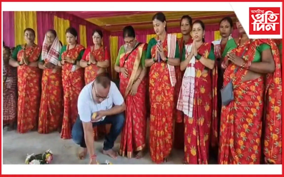 জামুগুৰিহাটৰ মৰিসুতি মহিলা সমিতিৰ উদ্যোগত তীজ সমাৰোহ উদযাপন