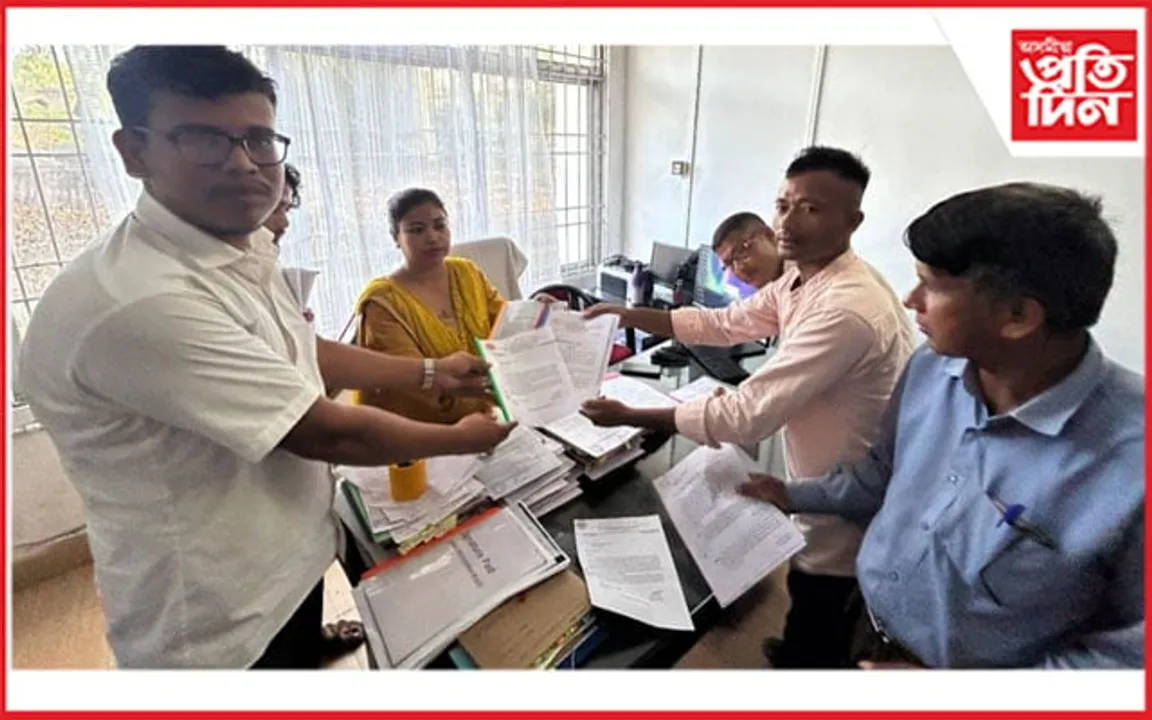 অস্তিত্বৰ সুৰক্ষা বিচাৰি পশ্চিম মাছখোৱাৰ ৯ সংগঠনৰ দাবীপত্ৰ প্ৰদান