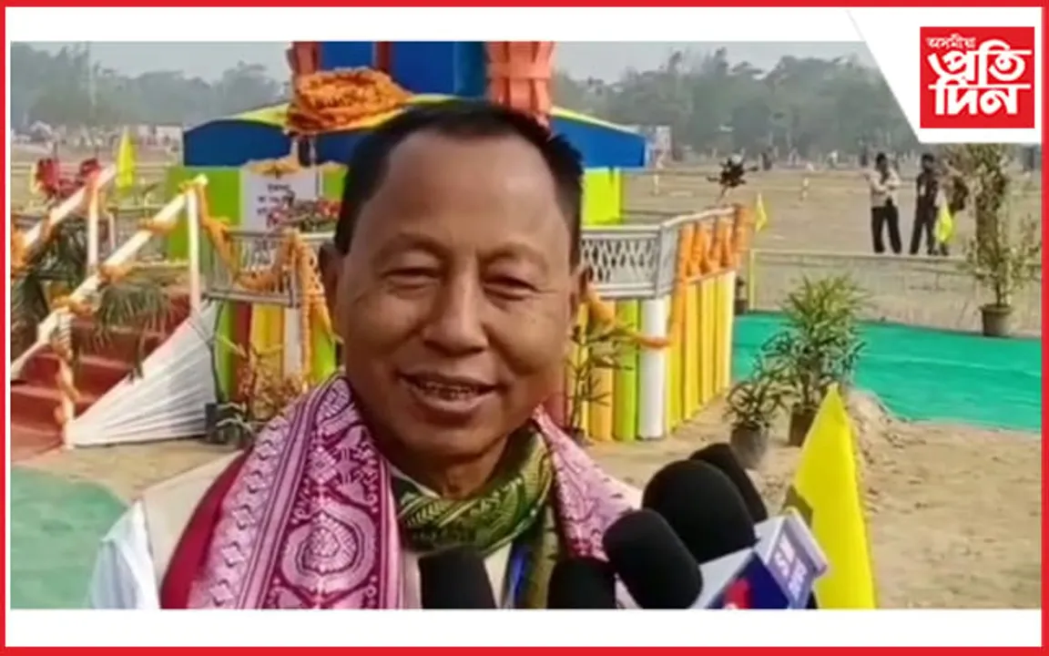 বিশিষ্ট সাহিত্যিক তৰেণ বড়োলৈ ৰাষ্ট্ৰীয় বঁটা