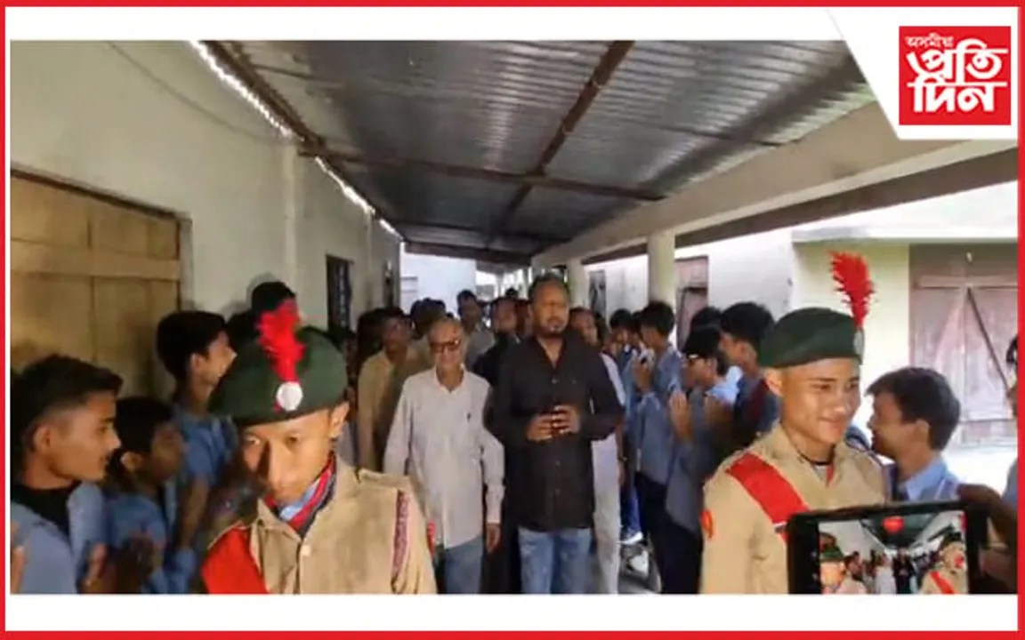 ৰঙাকুৱা উঃ মাধ্যমিক বিদ্যালয়ৰ আন্তঃগাঁথনিৰ কাম আৰম্ভঃ লাইখুঁটা স্থাপন কৰে পদ্ম হাজৰিকাই