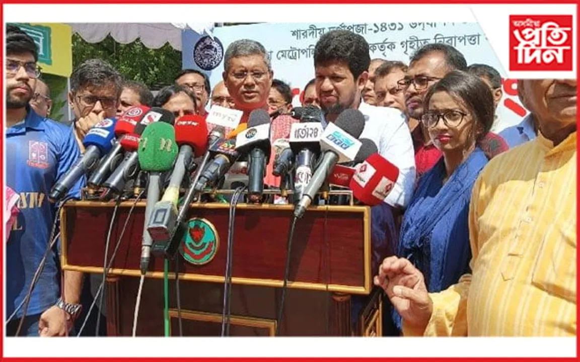 বাংলাদেশত দুৰ্গা পূজাৰ চৰকাৰী বন্ধৰ দিন বৃদ্ধি কৰিলে অন্তৱৰ্তীকালীন চৰকাৰে...