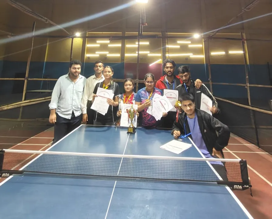 আন্তঃ মহাবিদ্যালয় টেবুল টেনিছ চেম্পিয়নশ্বিপ : একেৰাহে তৃতীয়বাৰৰ বাবে শ্ৰেষ্ঠত্ব অৰ্জন শিৱসাগৰ বাণিজ্য মহাবিদ্যালয়ৰ