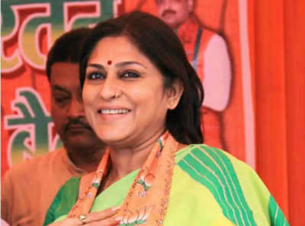 পুৱা ১০ বজাত অসম পাবহি ৰূপা গাংগুলী, নগাঁৱৰ প্ৰাৰ্থী ৰূপক শৰ্মাৰ হৈ চলাব প্ৰচাৰ