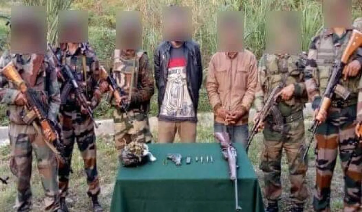 নগালেণ্ডৰ ম’ন জিলাত অস্ত্ৰসহ ২ বিদ্ৰোহীক গ্ৰেপ্তাৰ…