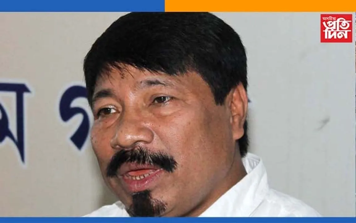 কৃষিমন্ত্ৰী অতুল বৰাৰ চৰকাৰী আৱাসগৃহত বোমা সংস্থাপনেৰে হত্যাৰ ভাবুকি...