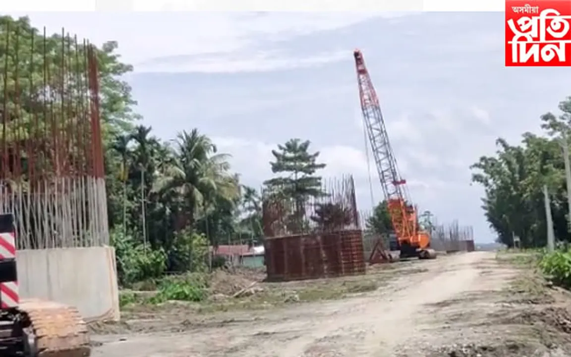 মাজুলীৰ পৰা বগীবিললৈ ব্ৰহ্মপুত্ৰৰ মথাউৰী হ’ব পকী পথ …